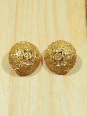 Vintage Bellini Rhinestone Clip On Earrings 1" Gold Color Costume Jewelry